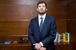 Chilehuevos se reúne con nuevo Director Nacional del SAG