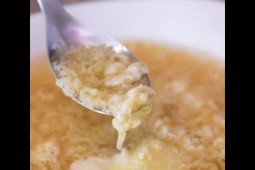 Sopa de huevo
