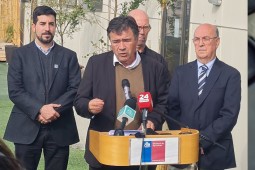 Ministro de Agricultura destaca aporte de Chilehuevos en prevención y preparación ante influenza aviar